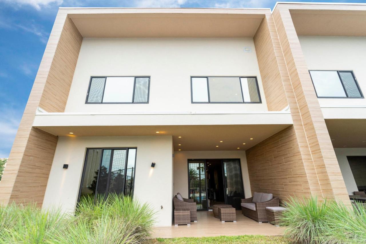 Gorgeous 4Bd Close To Disney @ Magic Village 7581 オーランド エクステリア 写真